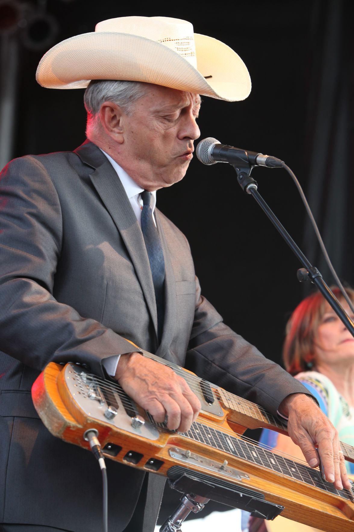 Junior Brown